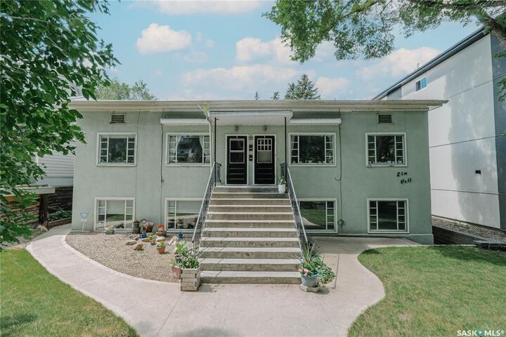 Property Photo:  710 McPherson Avenue  SK S7N 0X8 