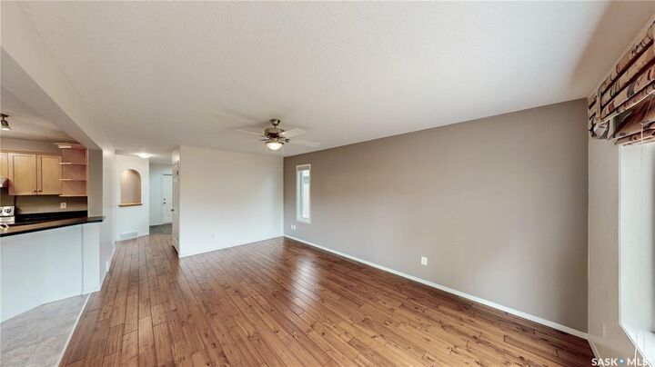 Property Photo: 7058 Wascana Cove Drive SK S4V 3E9