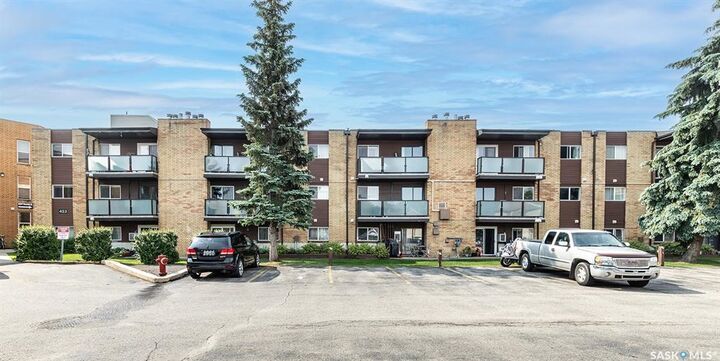 Property Photo: 423 Tait Court 312 SK S7H 5L3