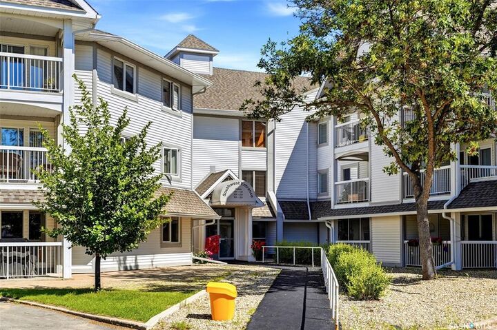 Property Photo: 960 Assiniboine Avenue E 119 SK S4V 2P8