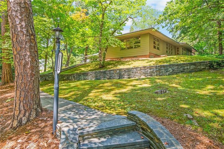 Property Photo: 1112 Ferndale Boulevard NC 27262