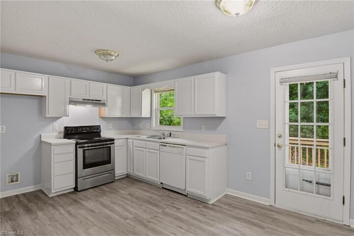 Property Photo: 1111 Caldwell Street NC 27406