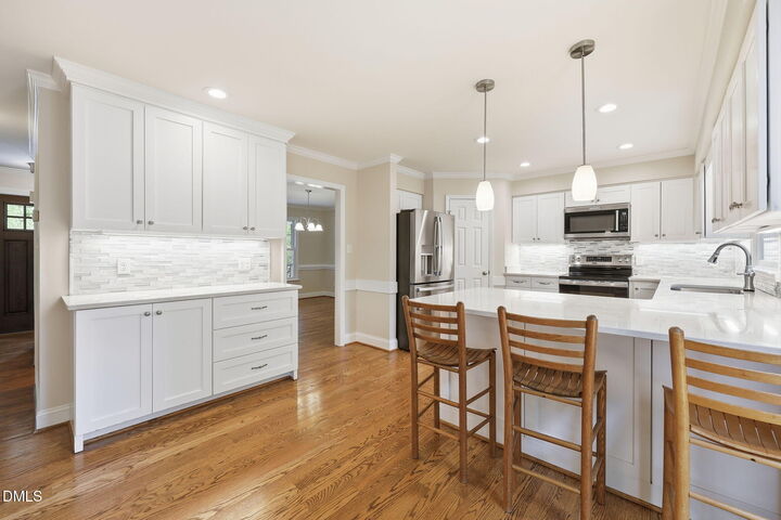 Property Photo: 112 Waterfall Court NC 27513