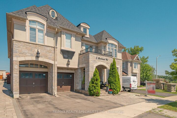 Property Photo: 4 Burlwood Road ON L6P 4E9