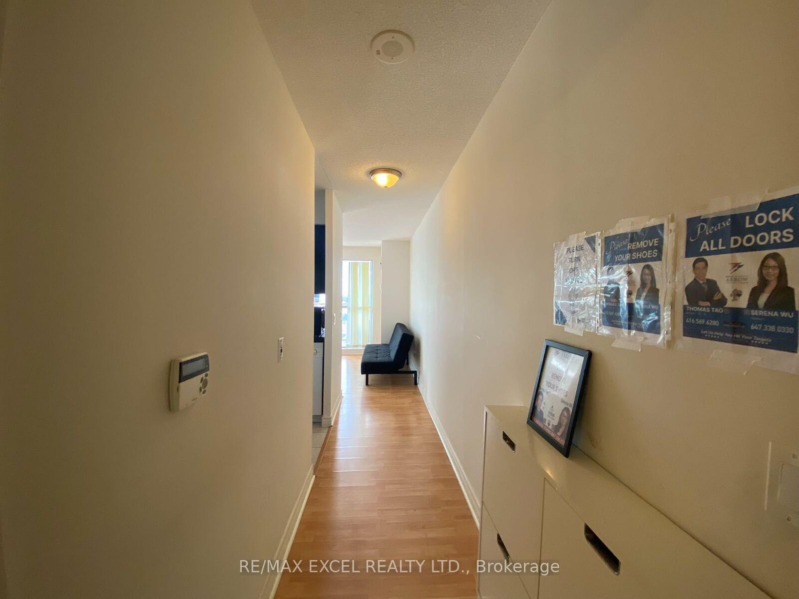 Property Photo: 70 Town Centre Court 2807 ON M1P 0B2