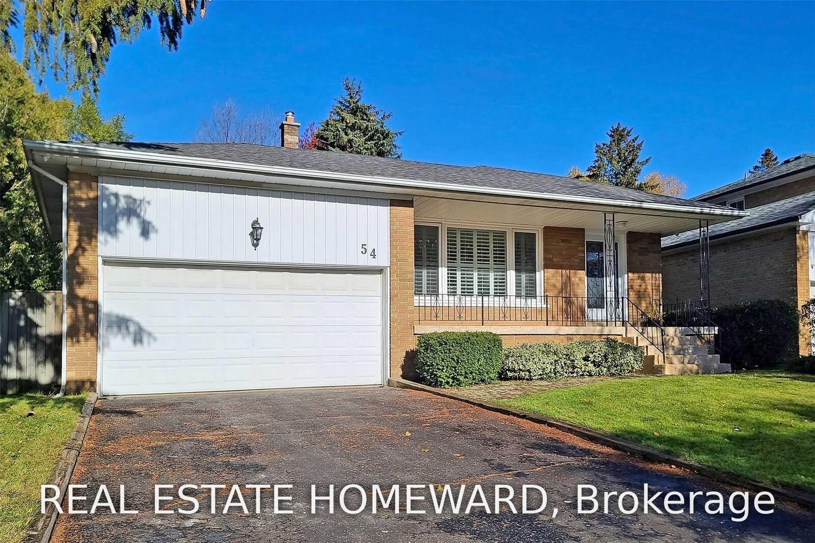 Property Photo:  54 Ladyslipper Court Main2nd  ON L3T 2S7 