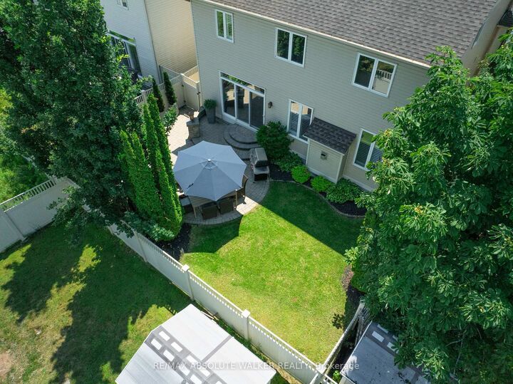 Property Photo:  2207 Sandman Crescent  ON K4A 4V6 