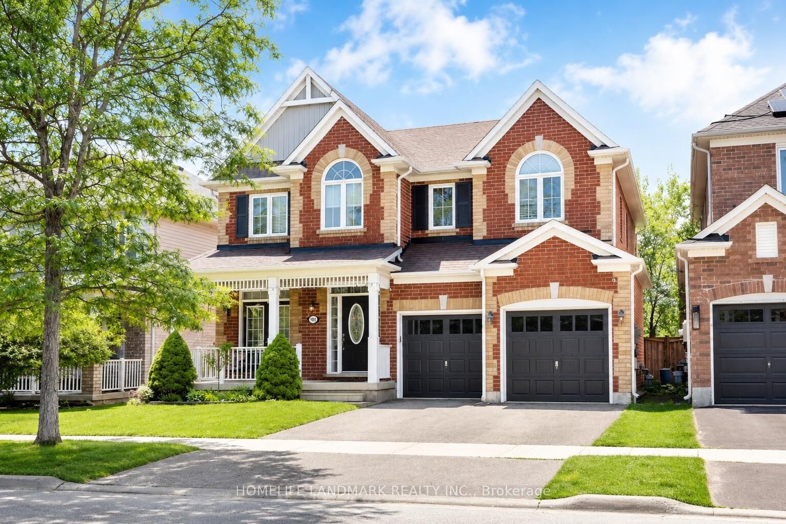 Photo de la propriété:  191 Robirwin Street  ON L3P 3B9 