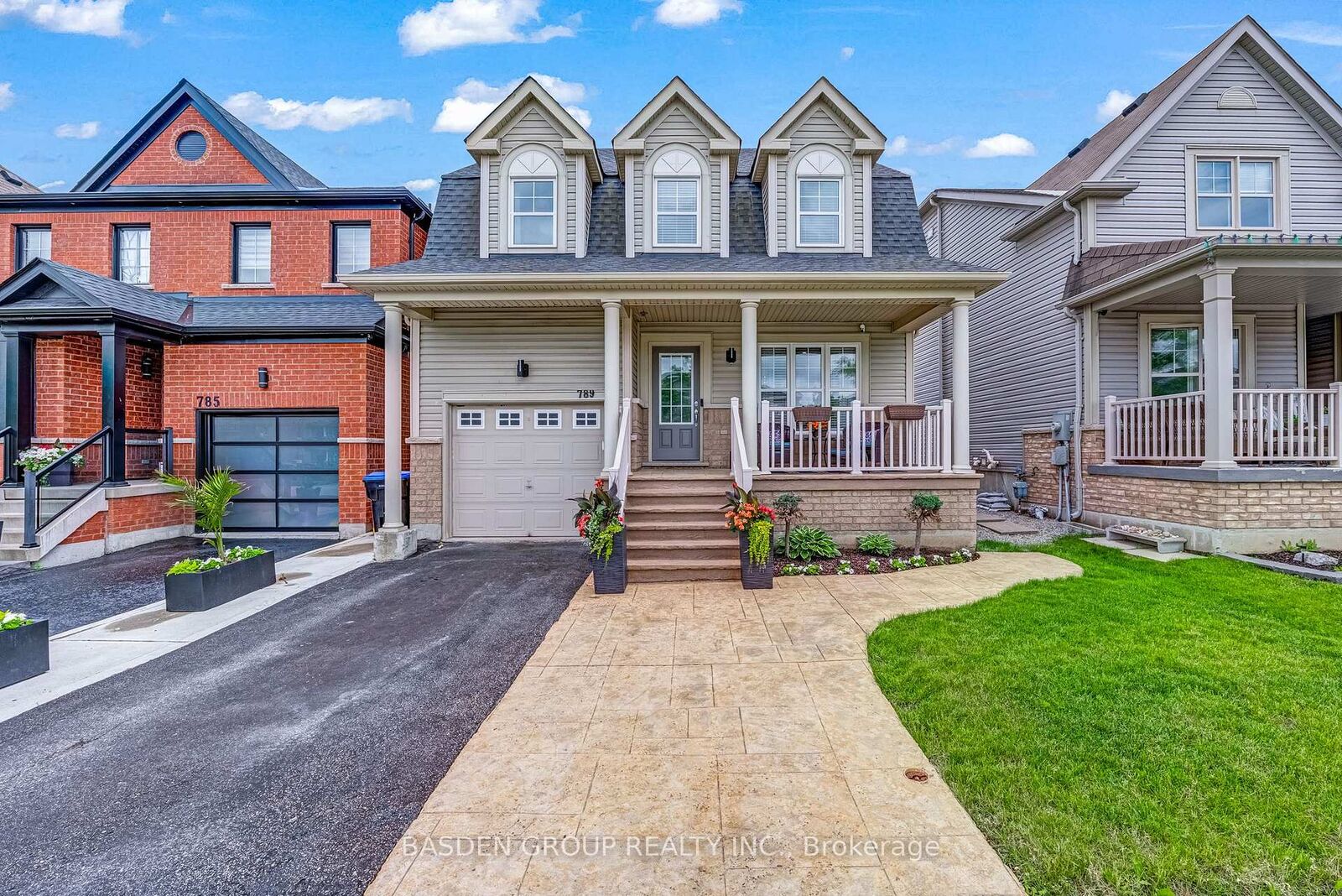 Property Photo:  789 Miller Park Avenue  ON L3Z 0L8 