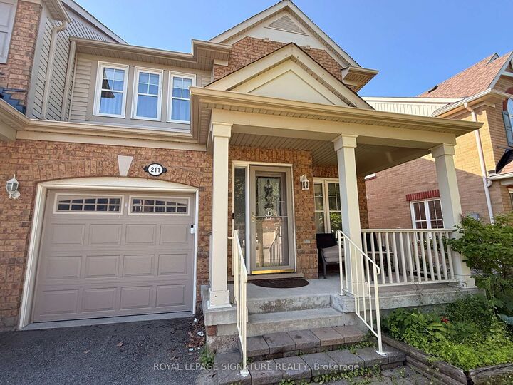 Photo de la propriété:  211 Chilcott Crescent (Main &Amp 2nd Floor)  ON L3X 3G6 