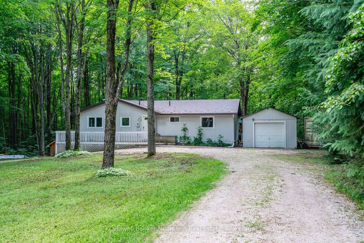 574286 Sideroad 40 N/A — photo 1