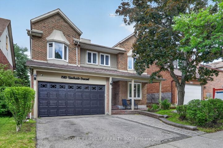 Property Photo: 1580 Heathside Crescent ON L1V 5W9