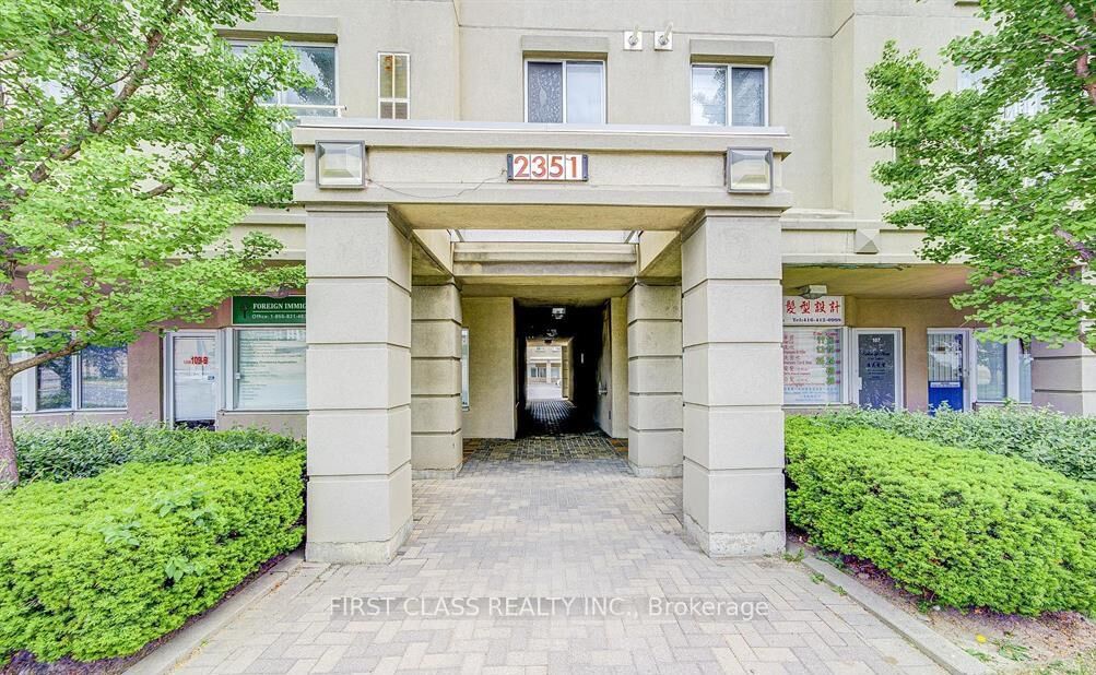 Property Photo:  2351 Kennedy Rd Road 112 Upper  ON M1T 3G9 