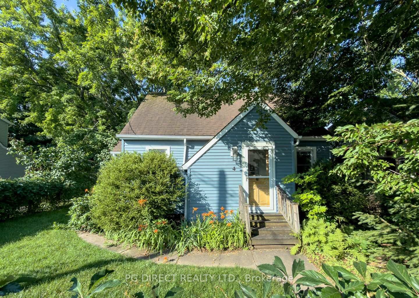 Property Photo: 4 Chapel Street ON K0K 2T0