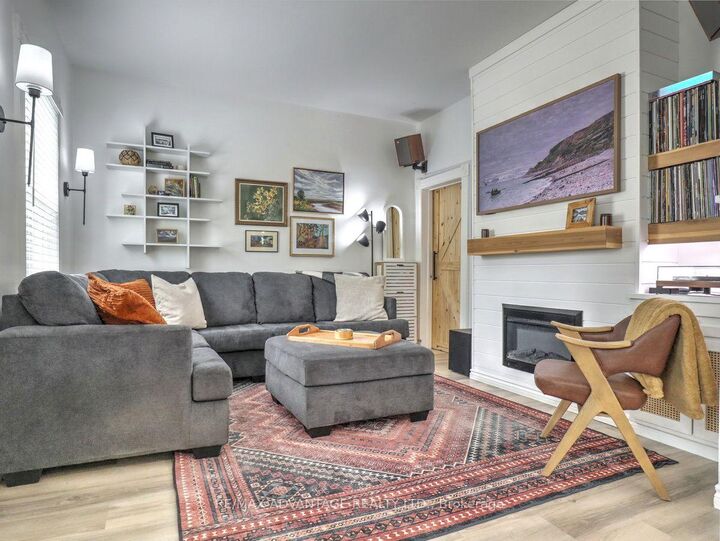 Property Photo: 272 Elgin Street ON N5Z 2V1