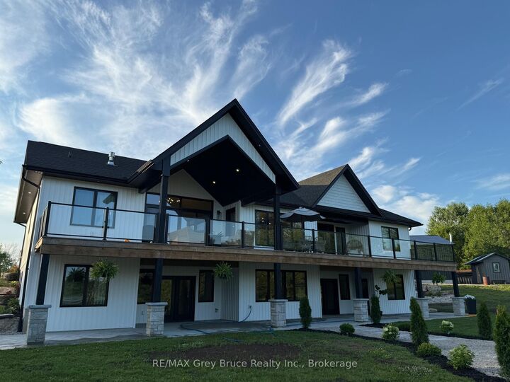 Property Photo: 117 Almur Drive ON N0H 2T0