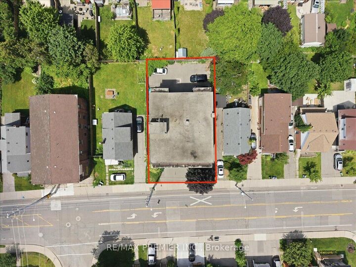 Property Photo: 214 Wentworth Street S ON L8N 2Z4