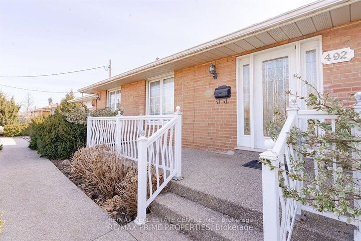 Property Photo: 492 Pinegrove Road ON L6K 2C3