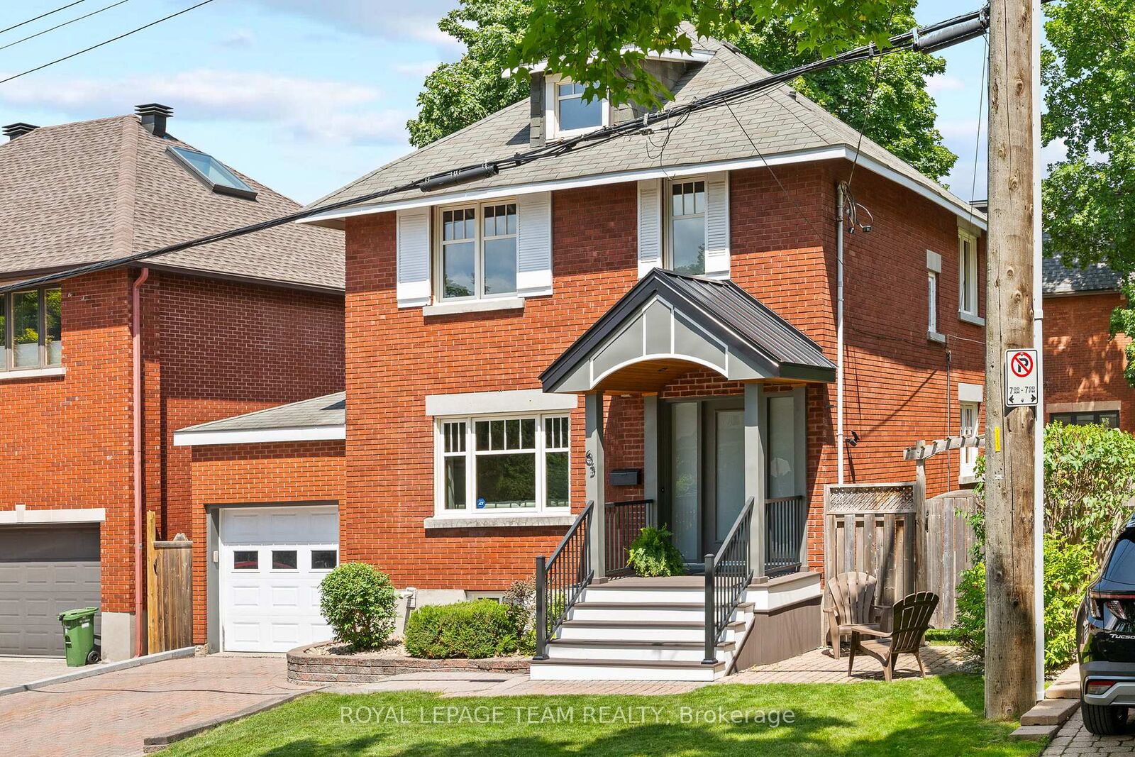 Property Photo: 63 Gwynne Avenue ON K1Y 1X1
