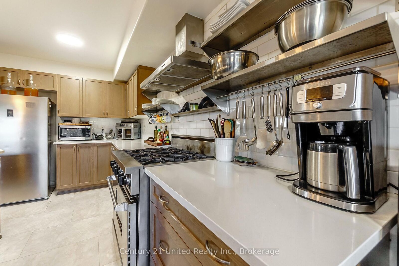 Property Photo: 810 Hargrove Trail ON K9L 0B6