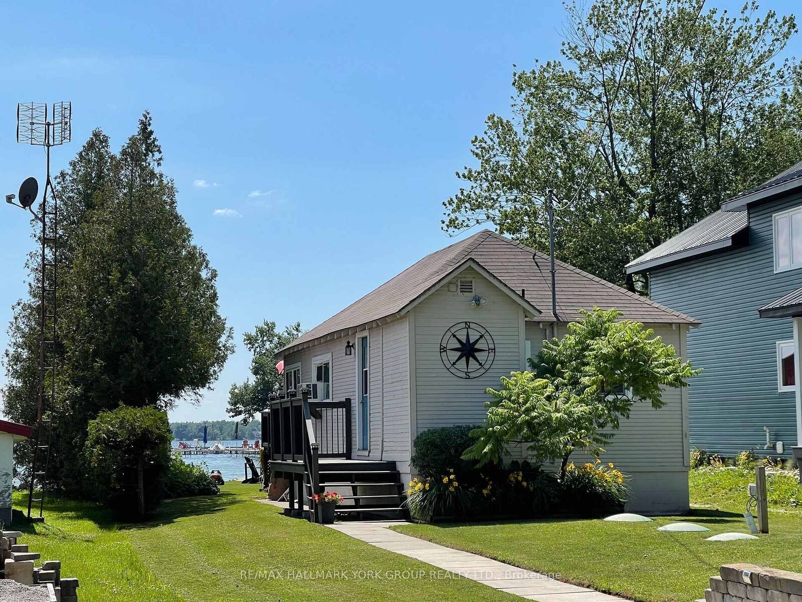 Property Photo: 4464 Plum Point Road ON L0K 2B0