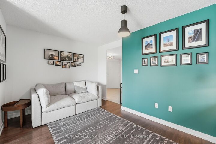 Property Photo:  816 Lansdowne Avenue 118  ON M6H 4K6 