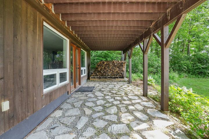 Property Photo:  42 Mountainview Road  ON L0N 1M0 