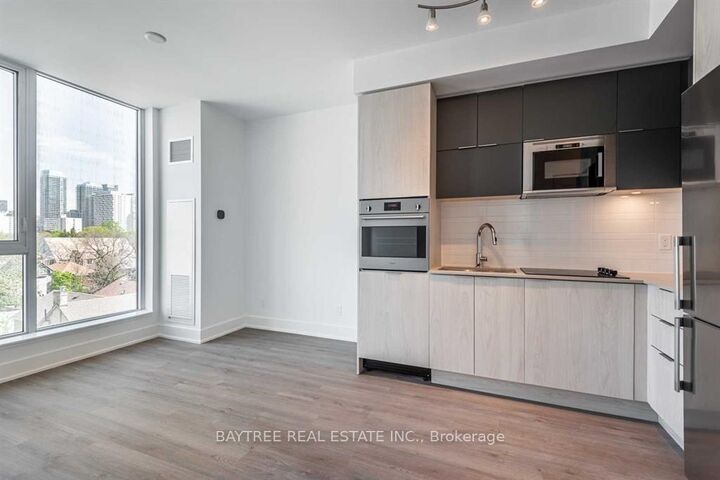 Property Photo: 1 Belsize Drive 522 ON M4S 0B9