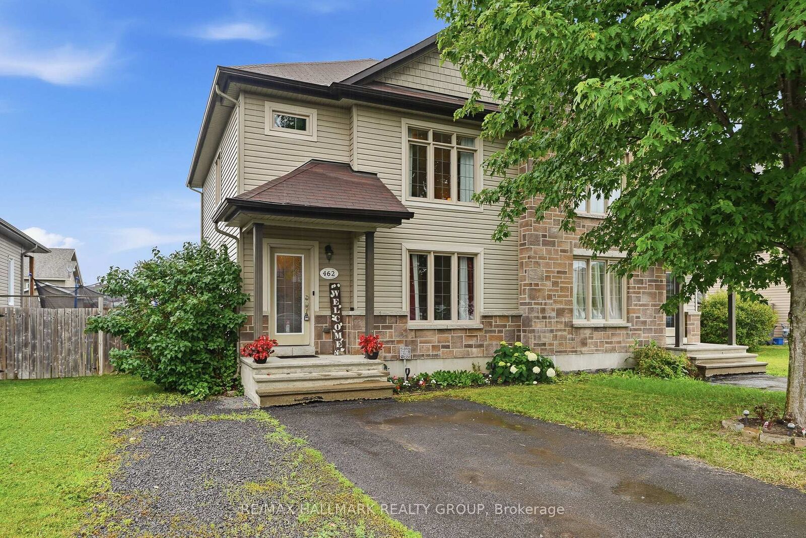 Property Photo:  462 Denis Street  ON K0A 3K0 
