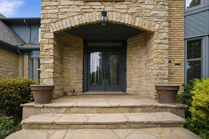 Property Photo: 81 Flanders Drive ON L8B 0G6