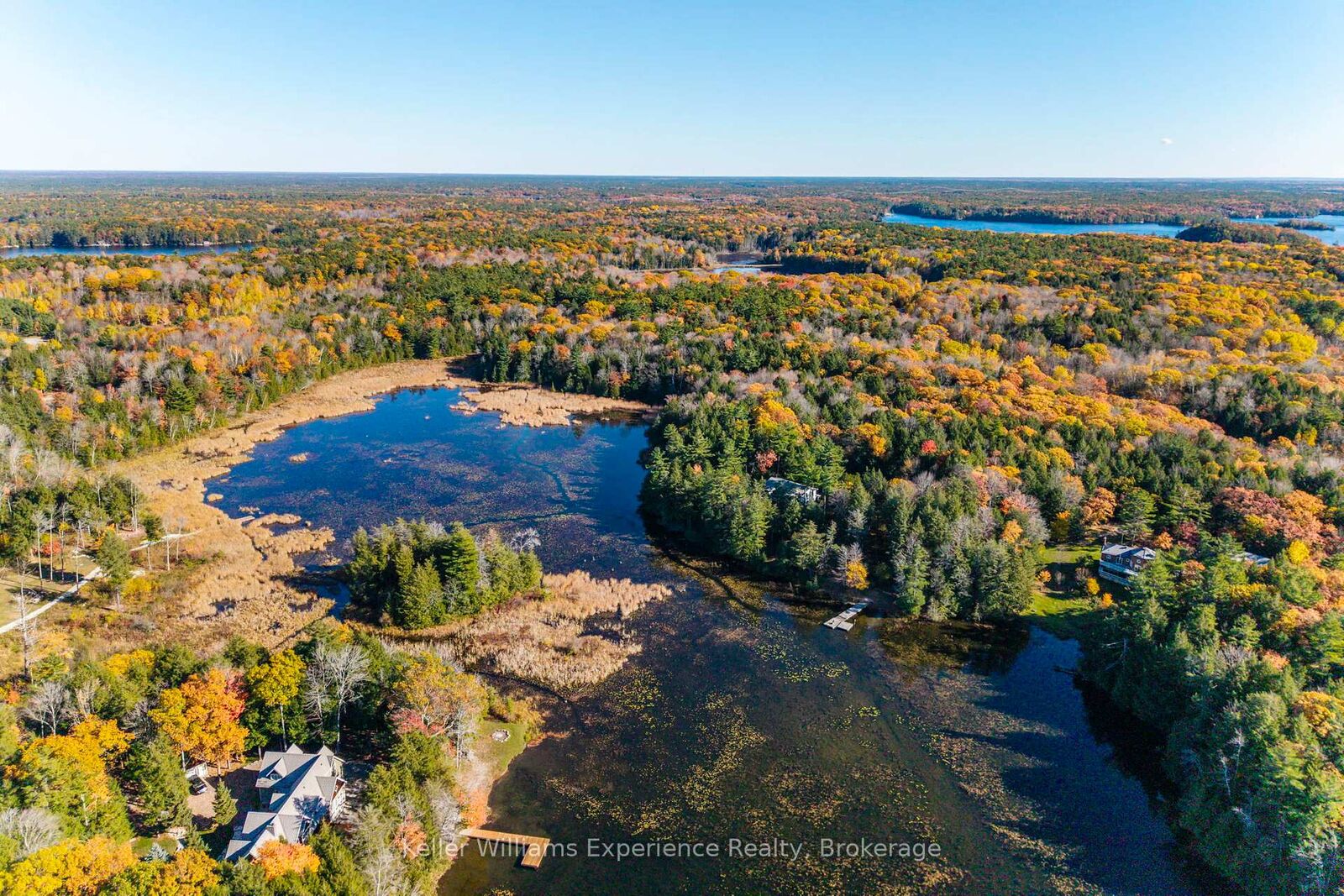 Property Photo: 19 Huron Trail ON L0K 2A0