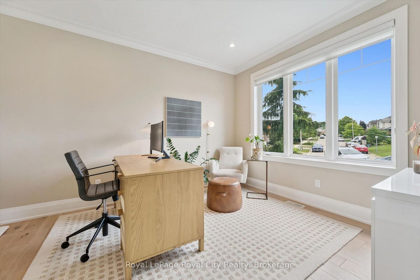 Property Photo: 22 Hilltop Road ON N1E 7L4