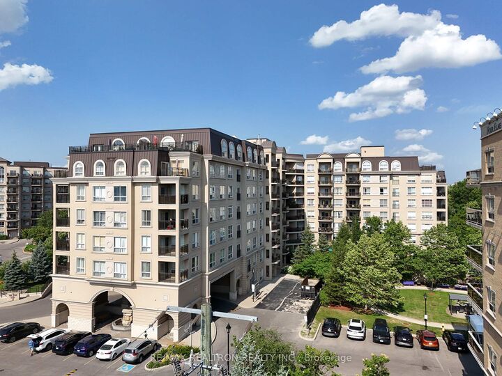 Property Photo: 1 Maison Parc Court 402 ON L4J 9K1