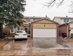 Property Photo:  267 Port Royal Trail Bsmt  ON M1V 2K2 