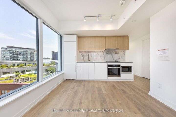 Property Photo:  1100 Sheppard Avenue W 930  ON M3K 0E4 