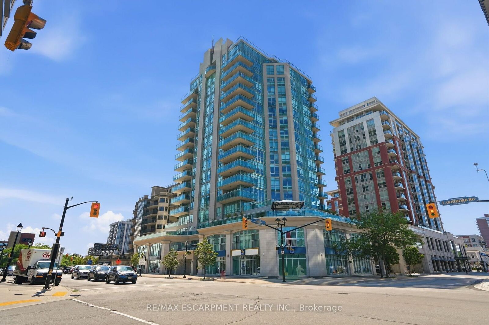 Property Photo:  360 Pearl Street 1302  ON L7R 1E1 