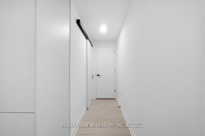 Property Photo:  55 Charles Street E 3808  ON M4Y 0J1 