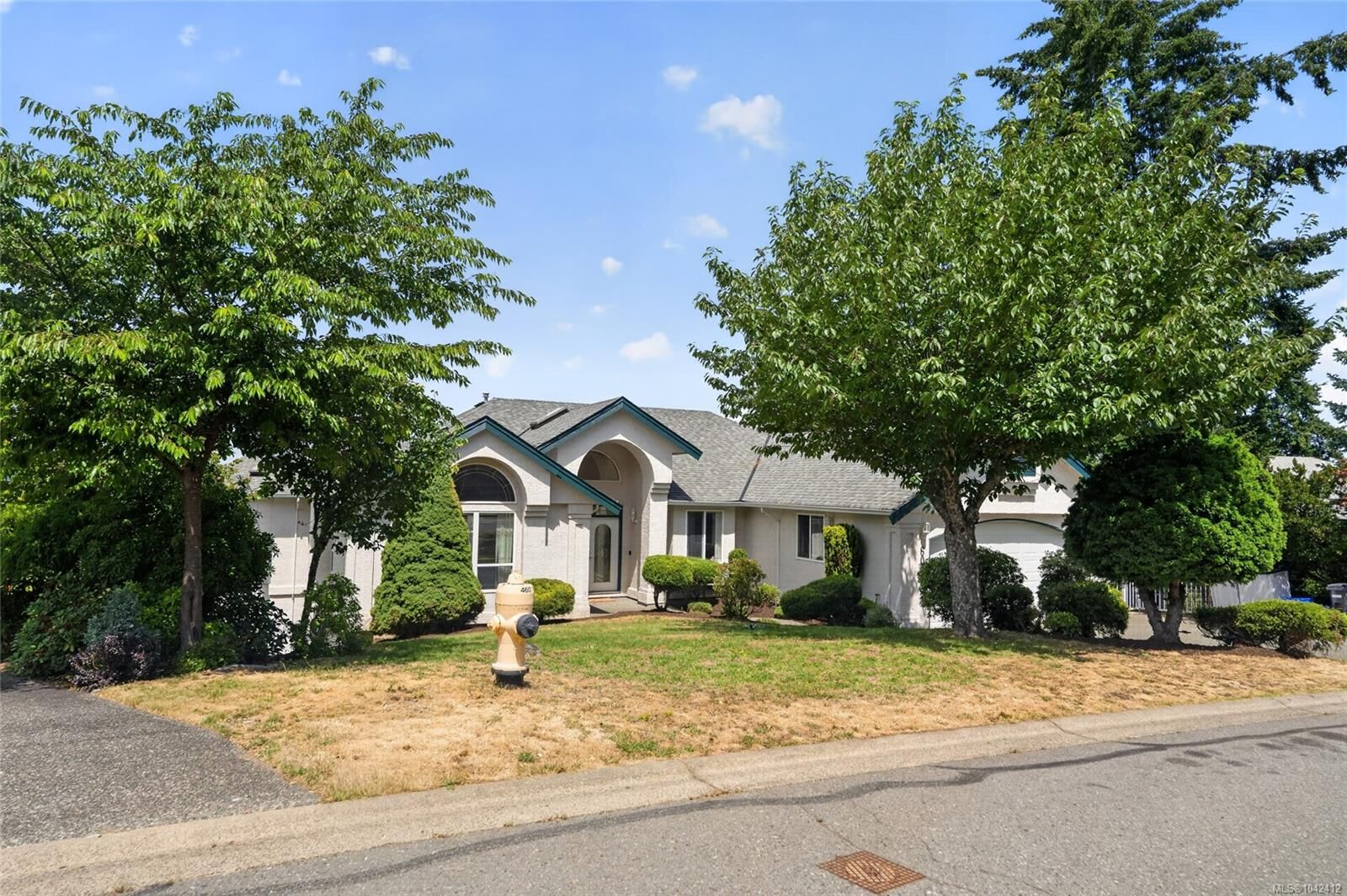 Property Photo:  6093 Chippewa Rd  BC V9L 5P6 
