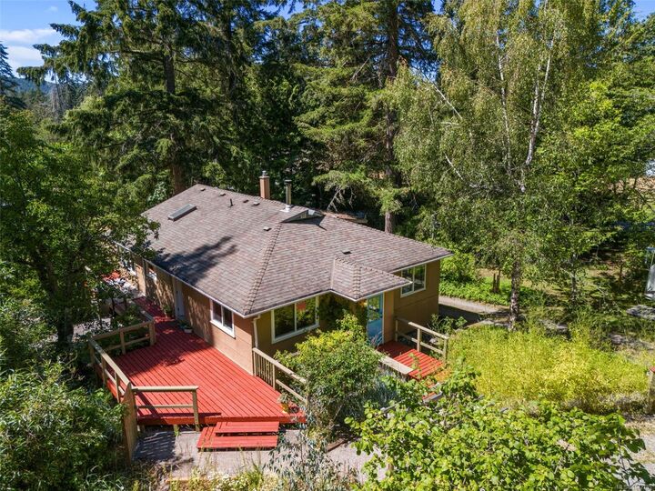 Property Photo: 5932 West Saanich Rd BC V9E 2G4