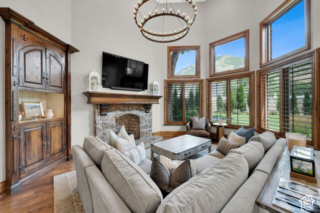 Property Photo: 5083 S Clarenden Pl E UT 84117
