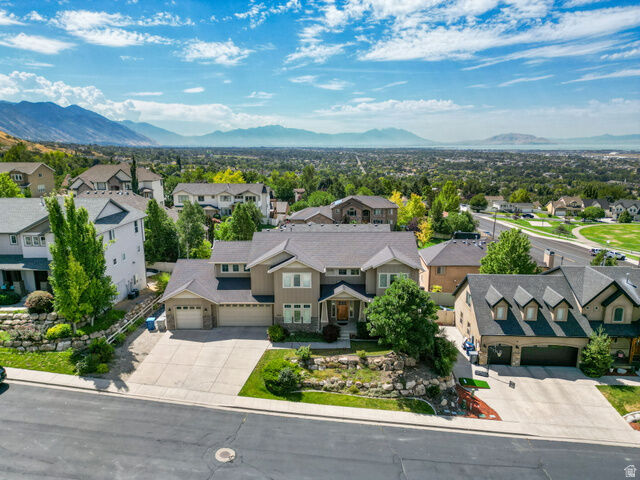 Property Photo: 1566 E 300 S UT 84062