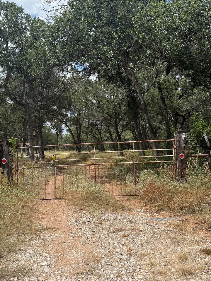 Property Photo:  122 Winding Creek Road  TX 78669 