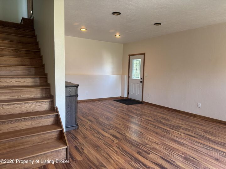 Property Photo:  304 6th Avenue NW  ND 58854 