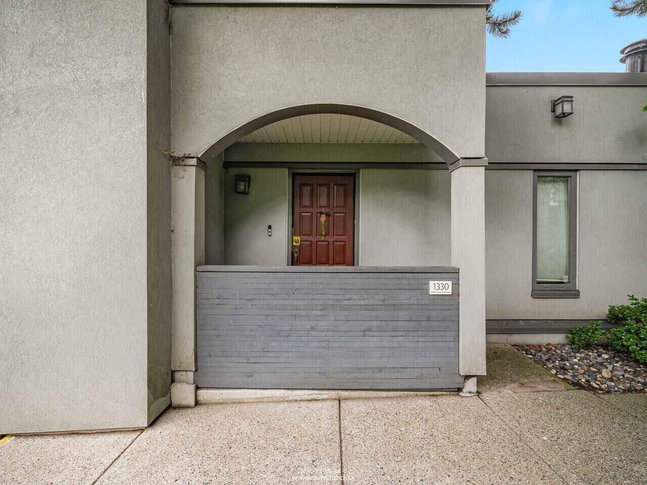 Property Photo:  1330 W 7th Avenue  BC V6H 3W5 