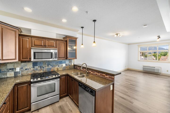 Property Photo:  45893 Chesterfield Avenue 307  BC V2P 1M5 