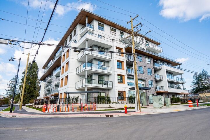 Property Photo: 623 Kemsley Avenue 513 BC V3J 0L8