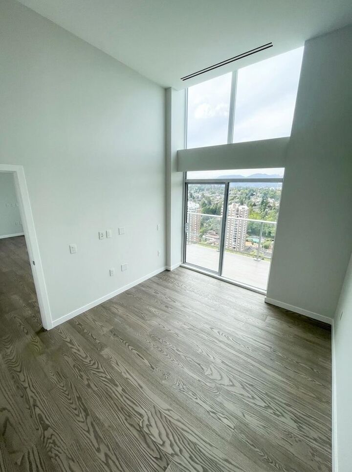 Property Photo: 7433 Cambie Street 2803 BC V6P 0J8