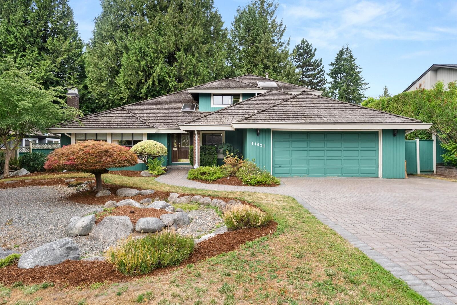 Property Photo: 11621 Summit Crescent BC V4E 2Z1