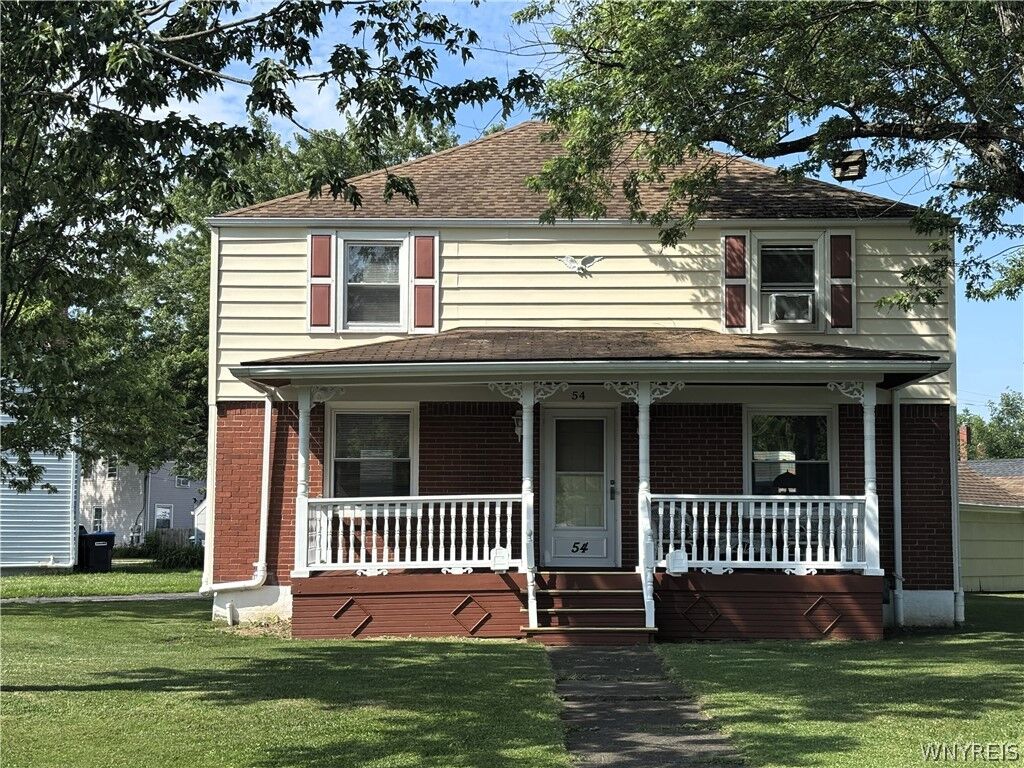 Property Photo:  54 Carl Road  NY 14072 