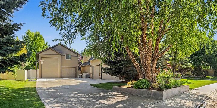 Property Photo: 4663 W Clear Field ID 83616